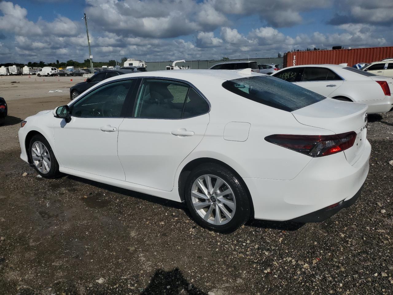 2024 Toyota Camry - Image 2