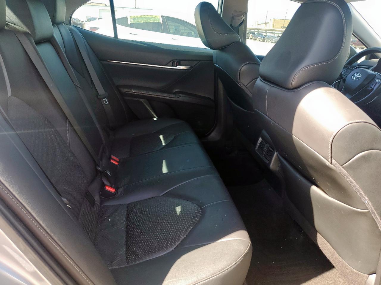 2021 Toyota Camry - Image 10
