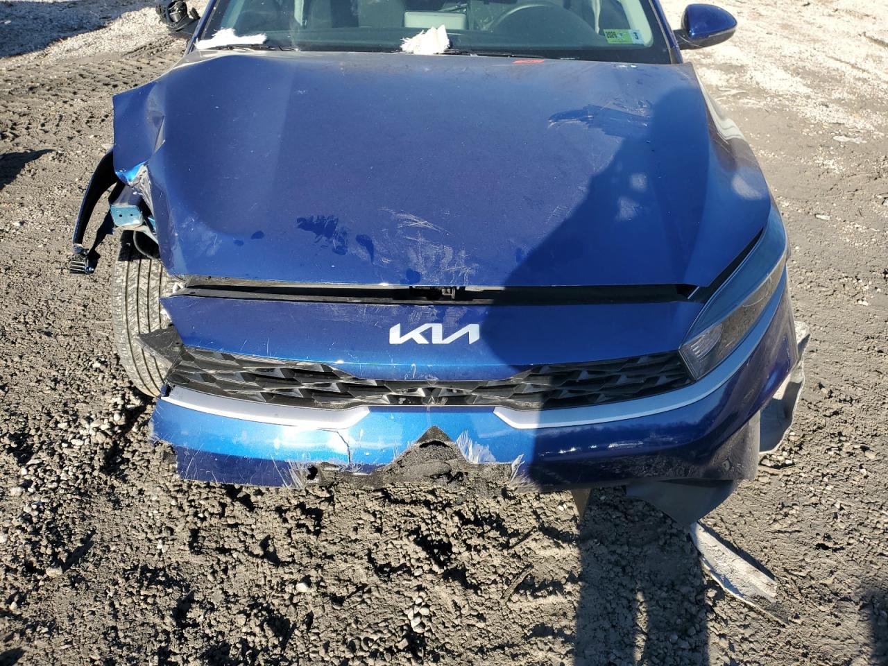 2024 Kia Forte - Image 11