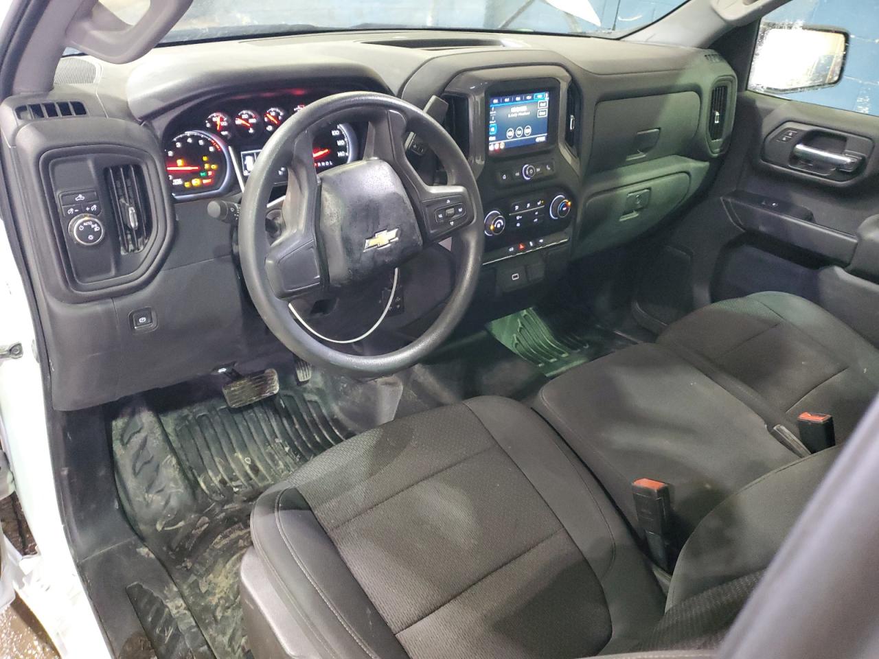 2020 Chevrolet Silverado - Image 8