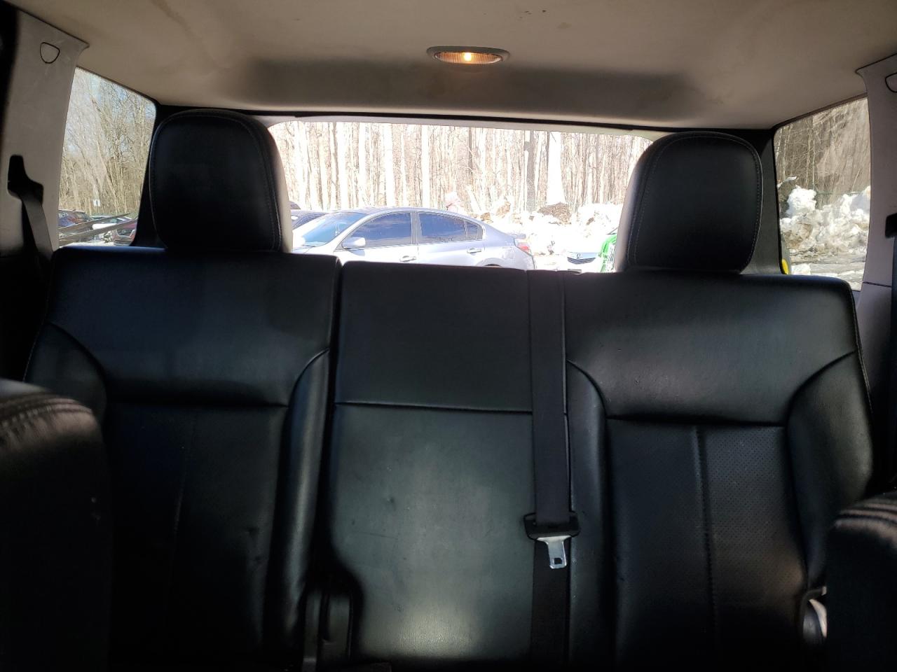 2012 Jeep Liberty (North America) - Image 10