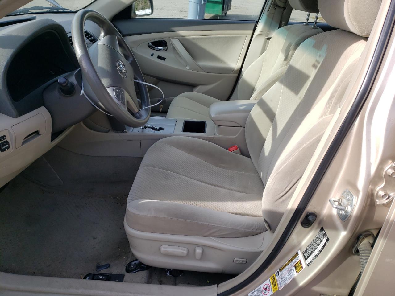 2009 Toyota Camry - Image 7