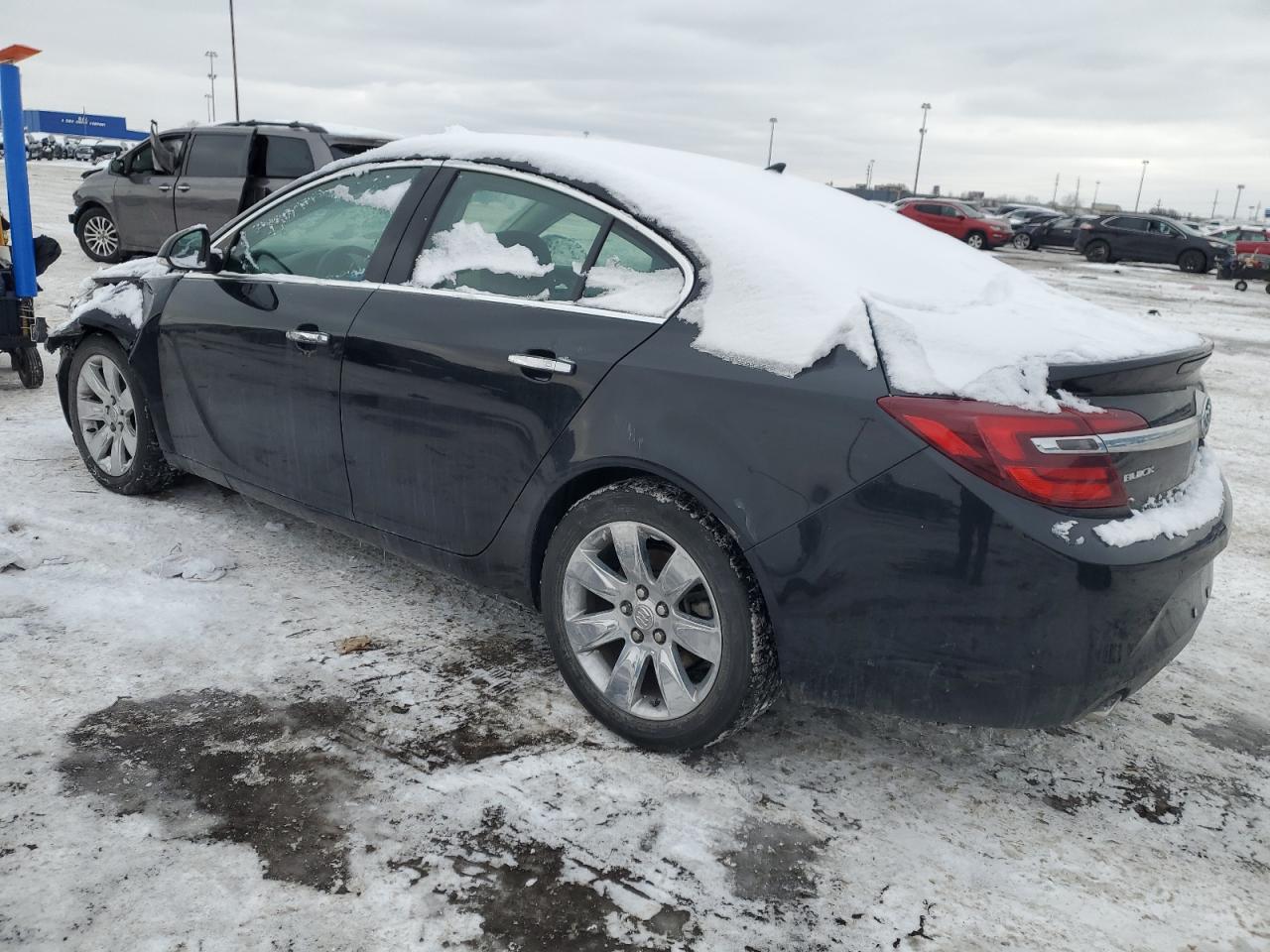 2014 Buick Regal - Image 2
