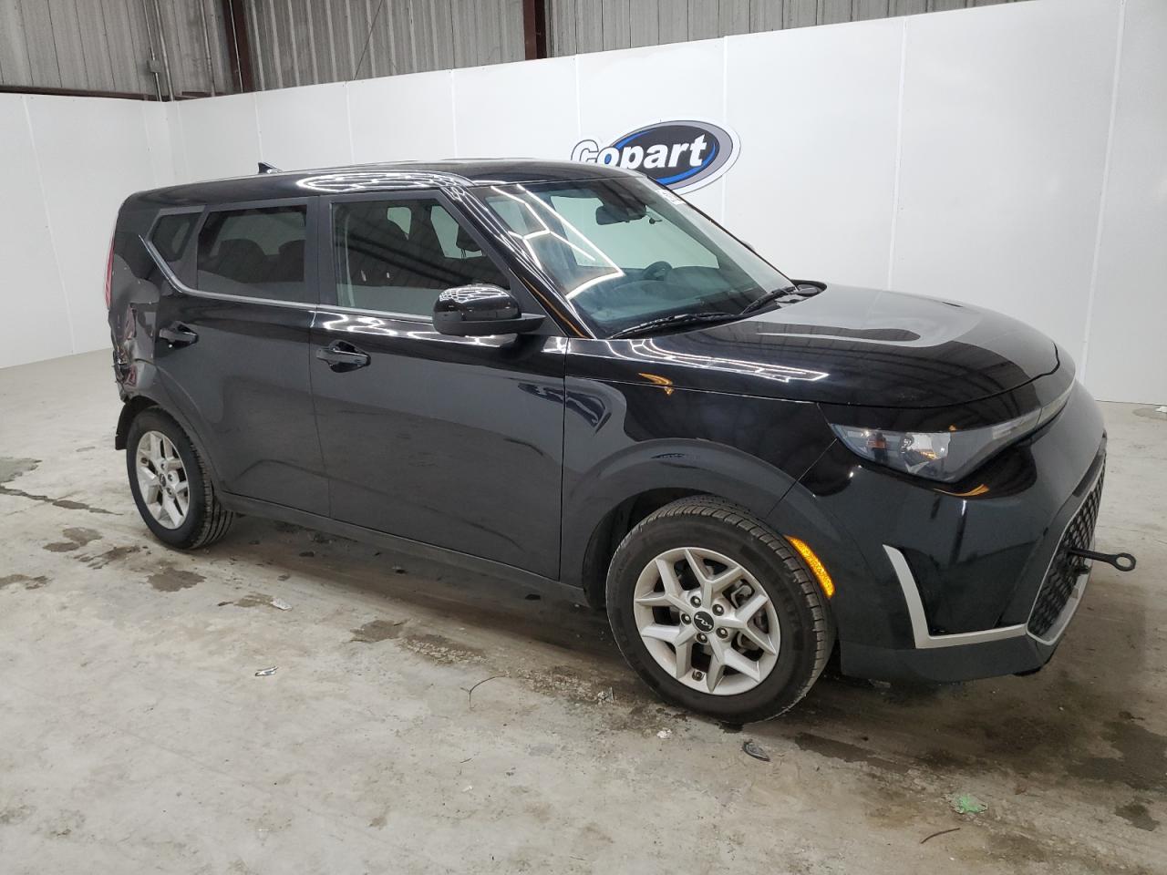 2023 Kia Soul - Image 4