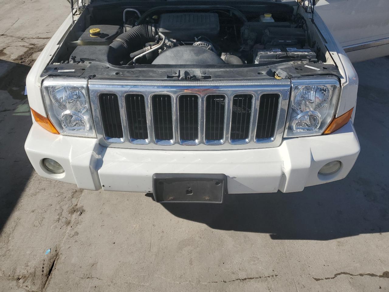 2006 Jeep Commander Limited VIN: 1J8HH58N06C355663 Lot: 46853945