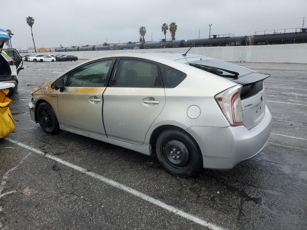 2014 Toyota Prius - Image 2