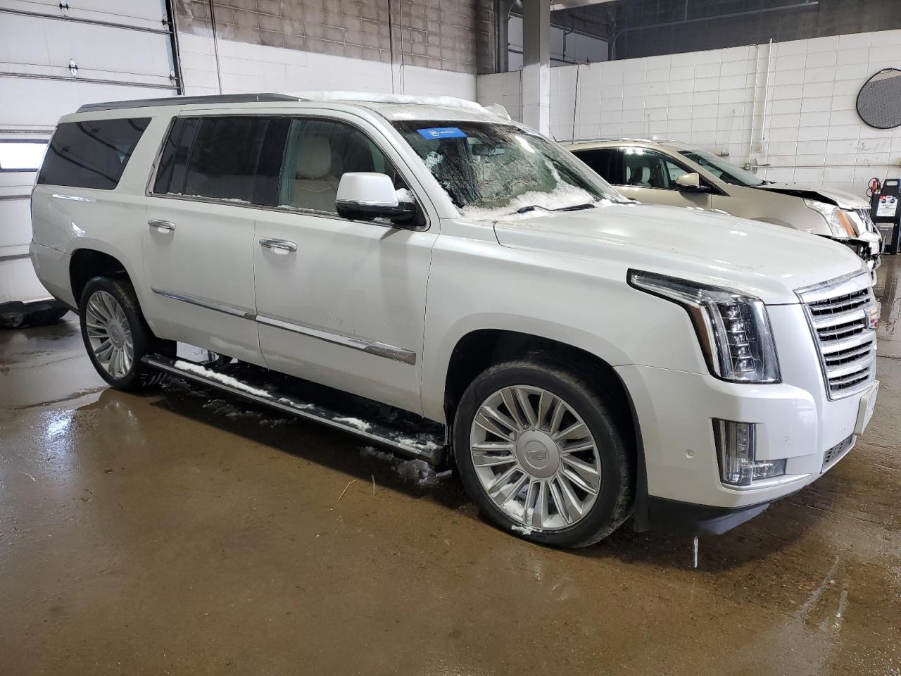 2017 Cadillac Escalade - Image 4