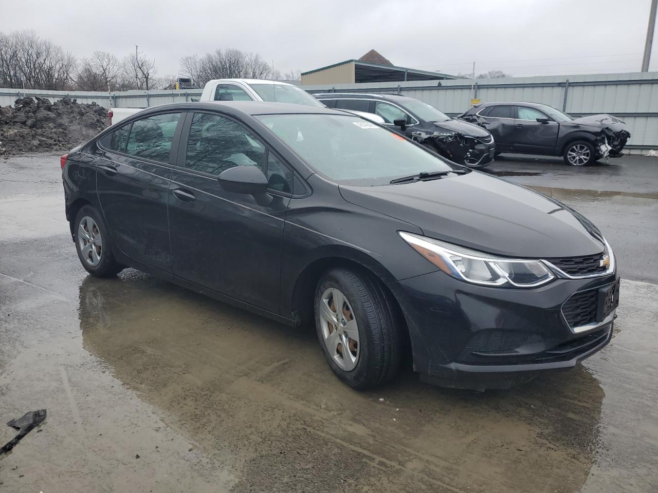 2018 Chevrolet Cruze - Image 4