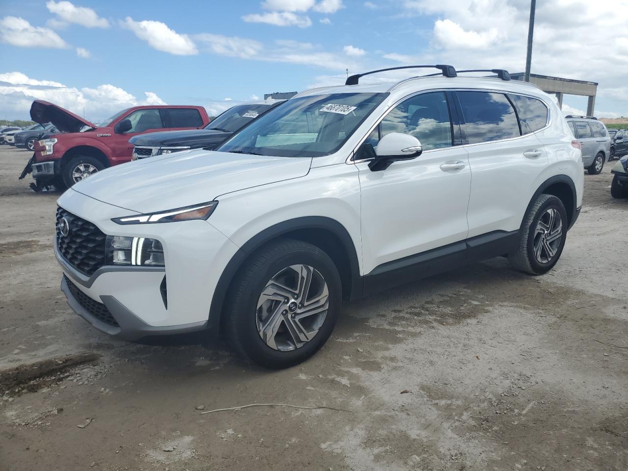 2023 Hyundai Santa Fe - Image 1