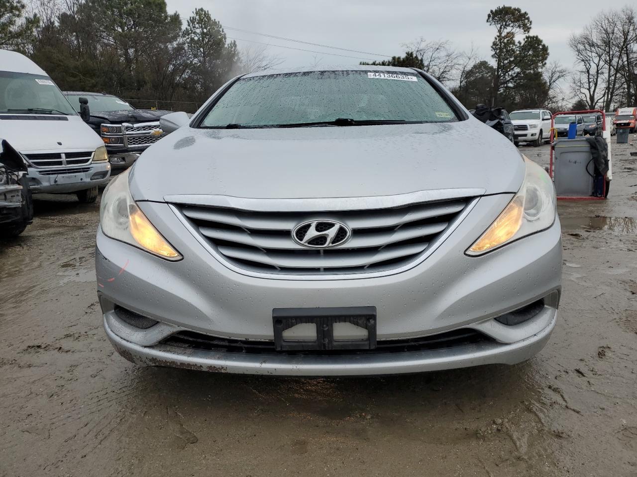 2013 Hyundai Sonata - Image 5