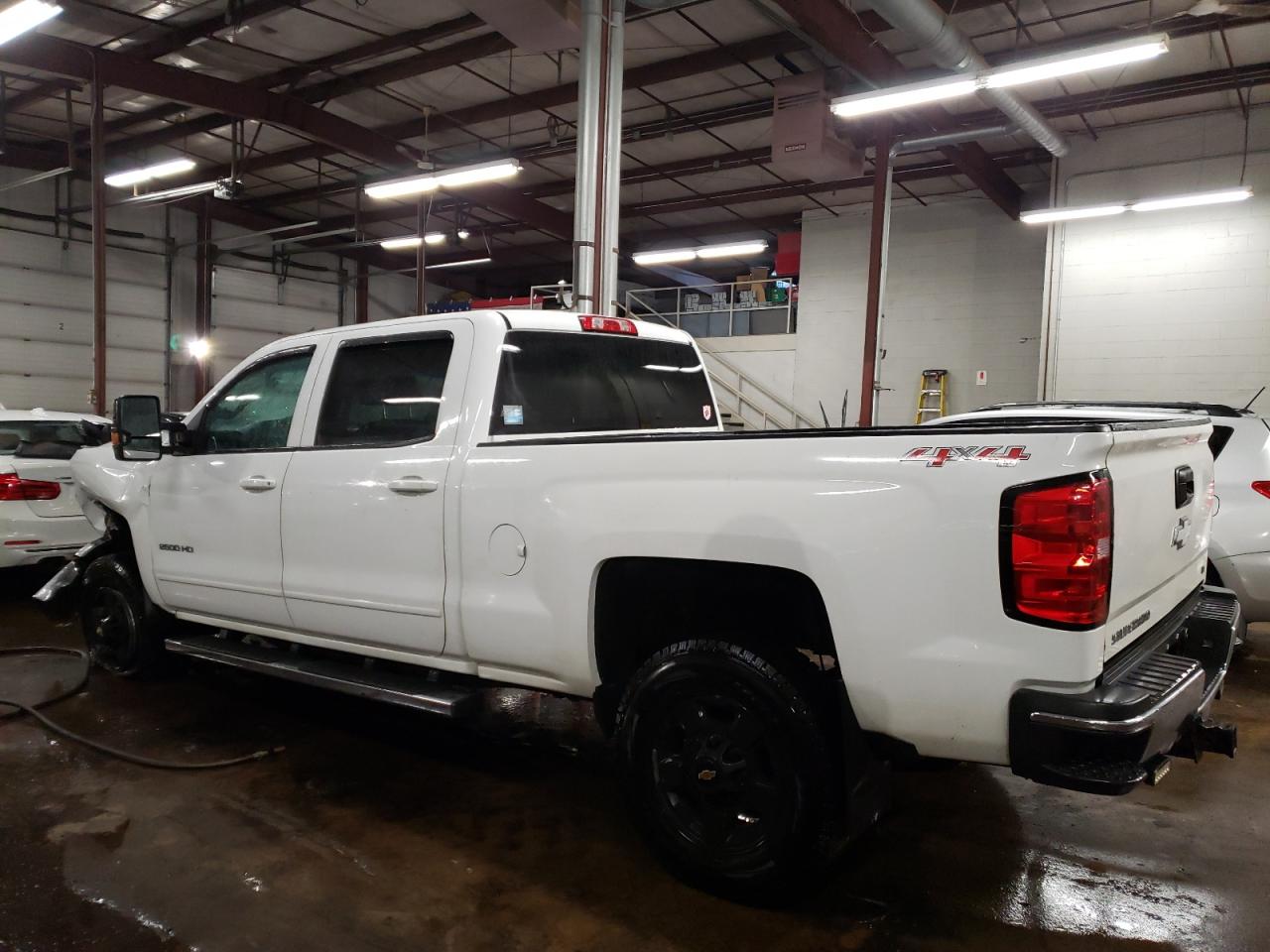 2015 Chevrolet Silverado - Image 2