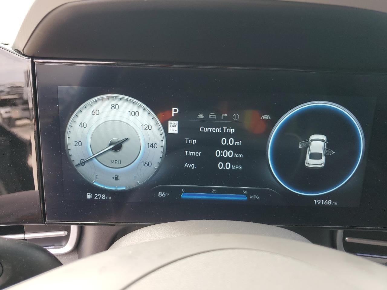 2024 Hyundai Elantra - Image 9