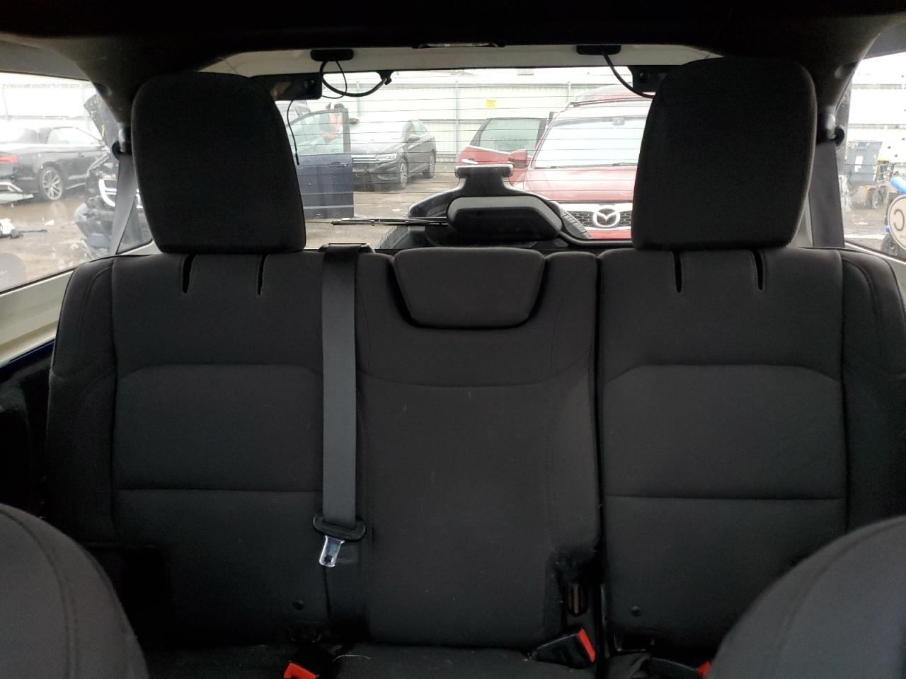 2018 Jeep Wrangler - Image 10