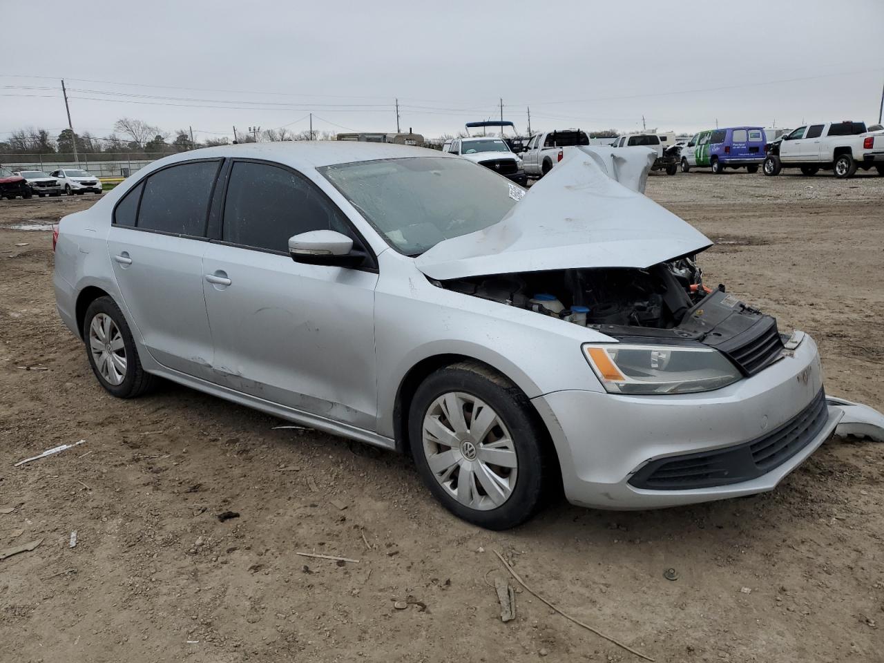 2014 Volkswagen Jetta - Image 4