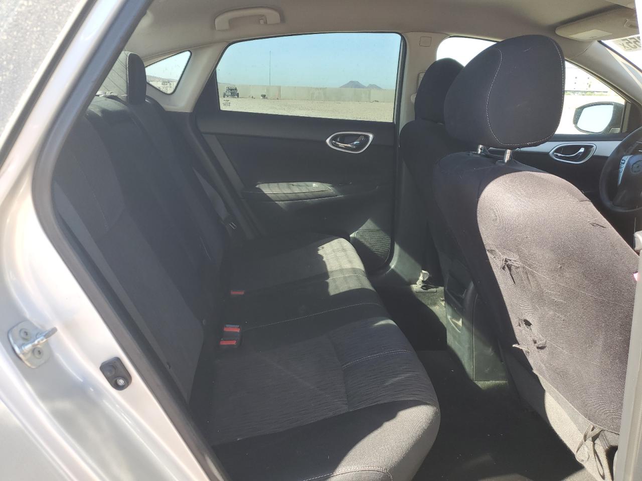 2014 Nissan Sentra - Image 10