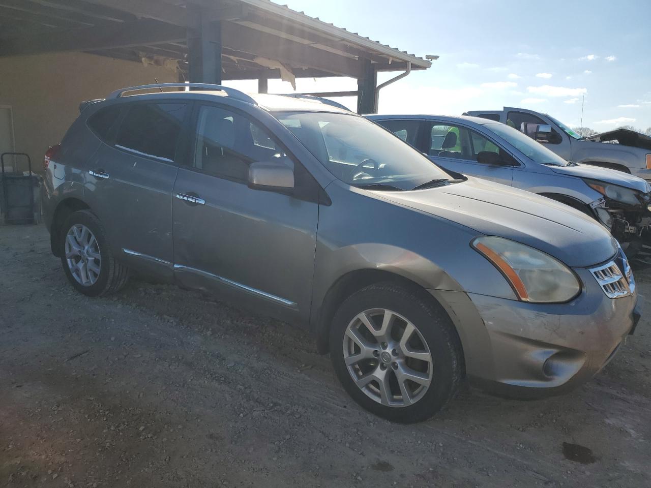 2011 Nissan Rogue - Image 4