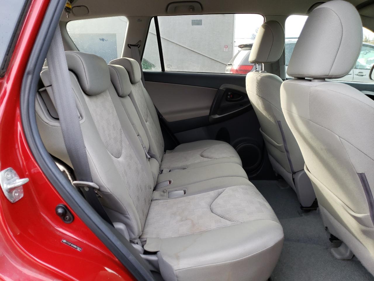 2011 Toyota RAV 4 - Image 11
