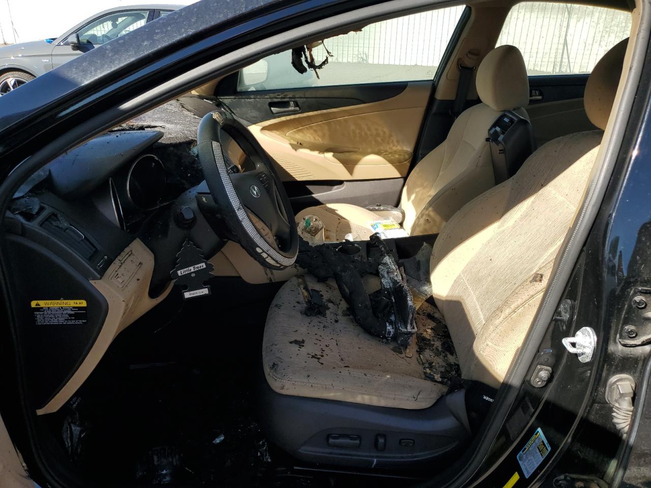 2013 Hyundai Sonata - Image 7