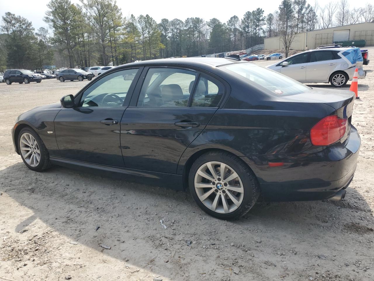 2011 BMW 3er - Image 2