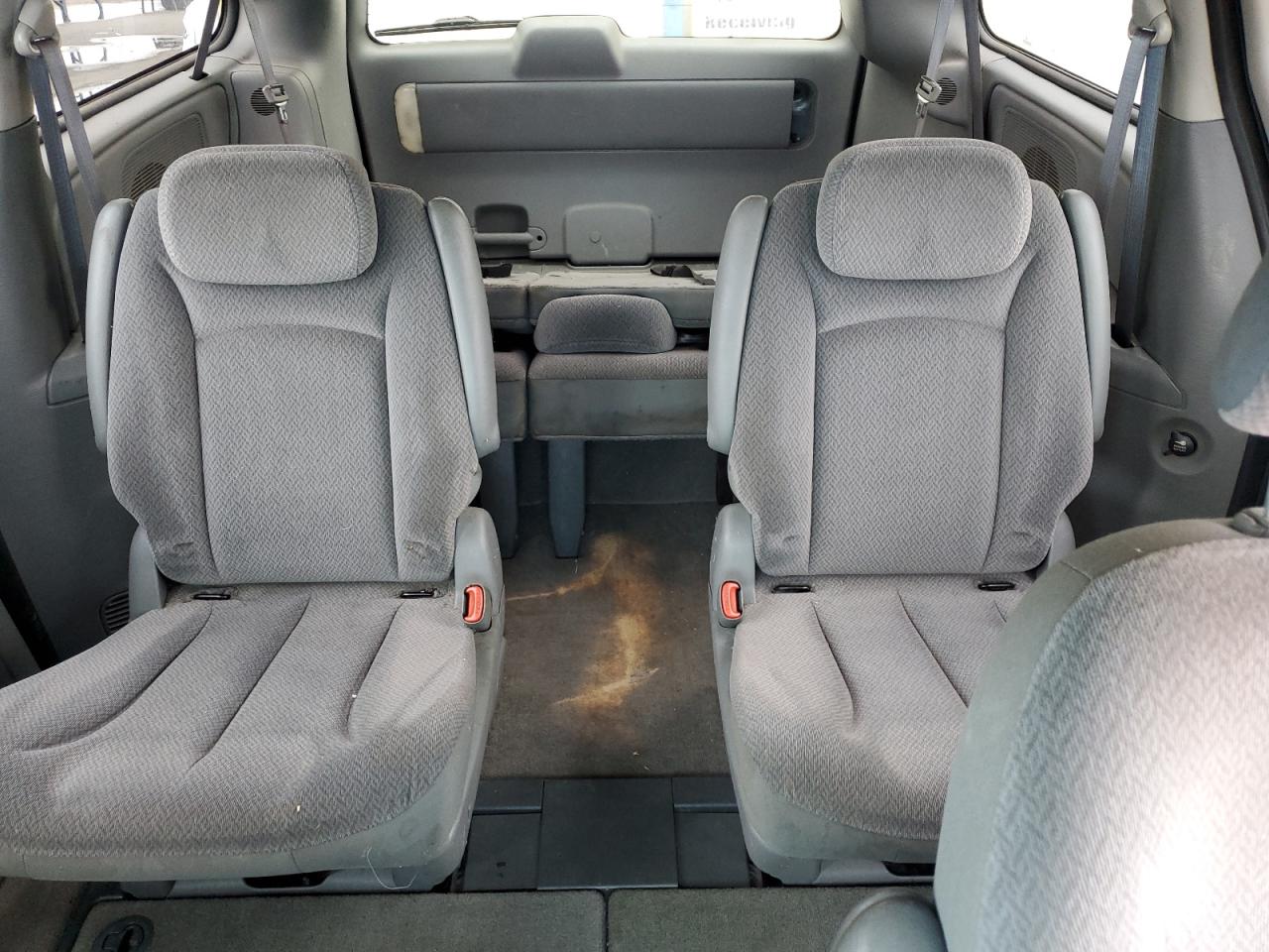 2006 Dodge Caravan - Image 10