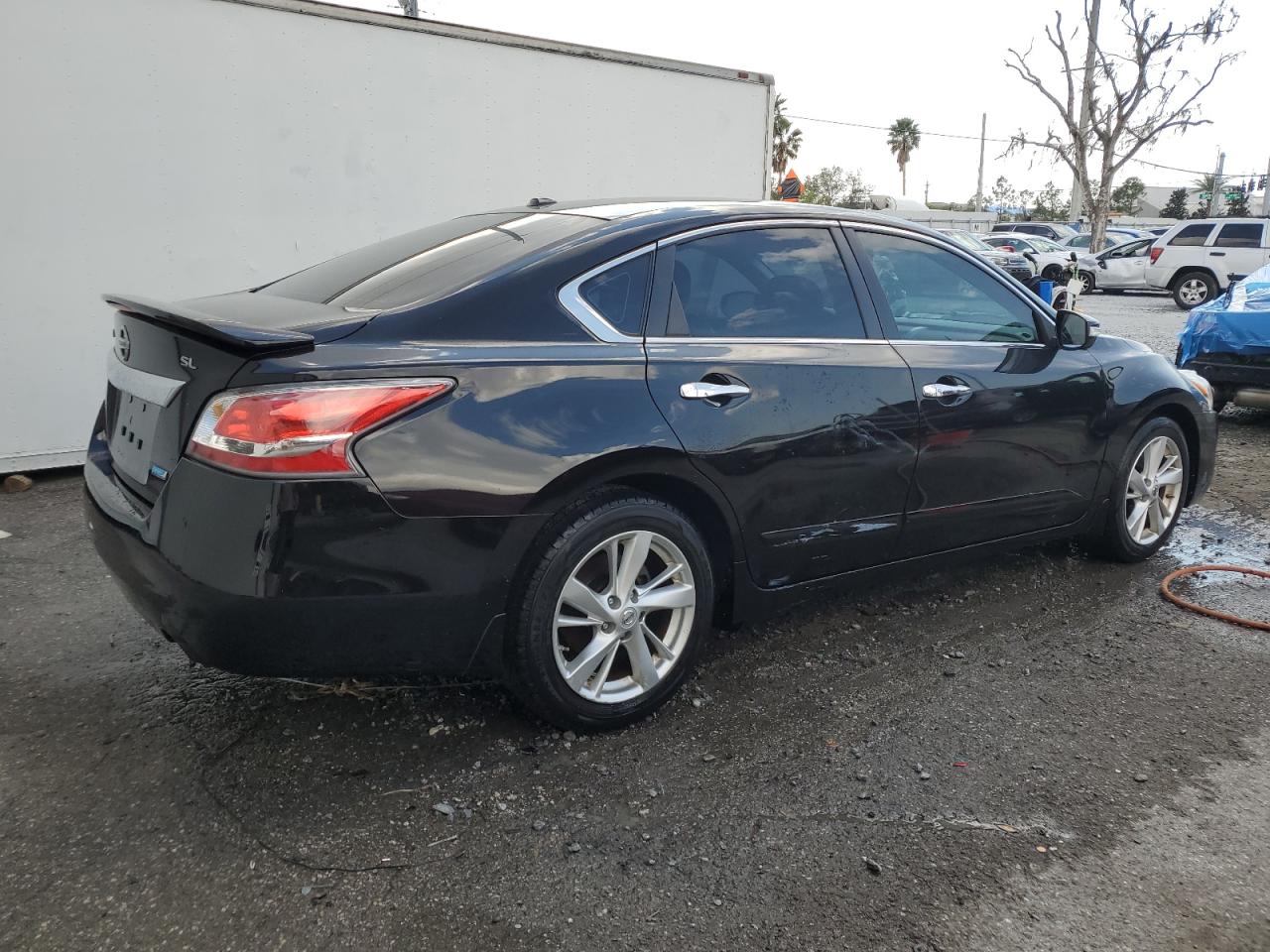 2014 Nissan Altima - Image 3