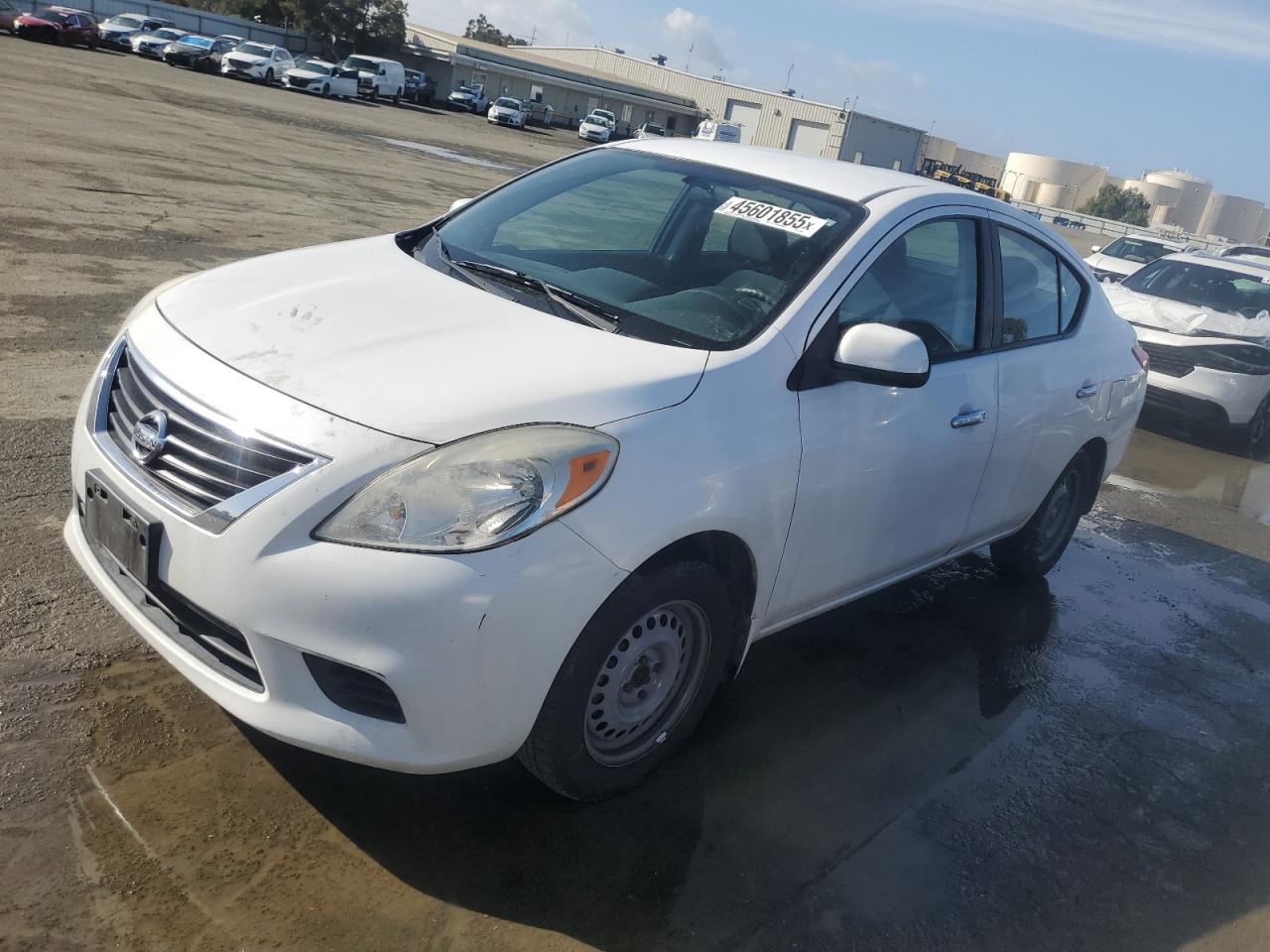 2012 Nissan Versa - Image 1