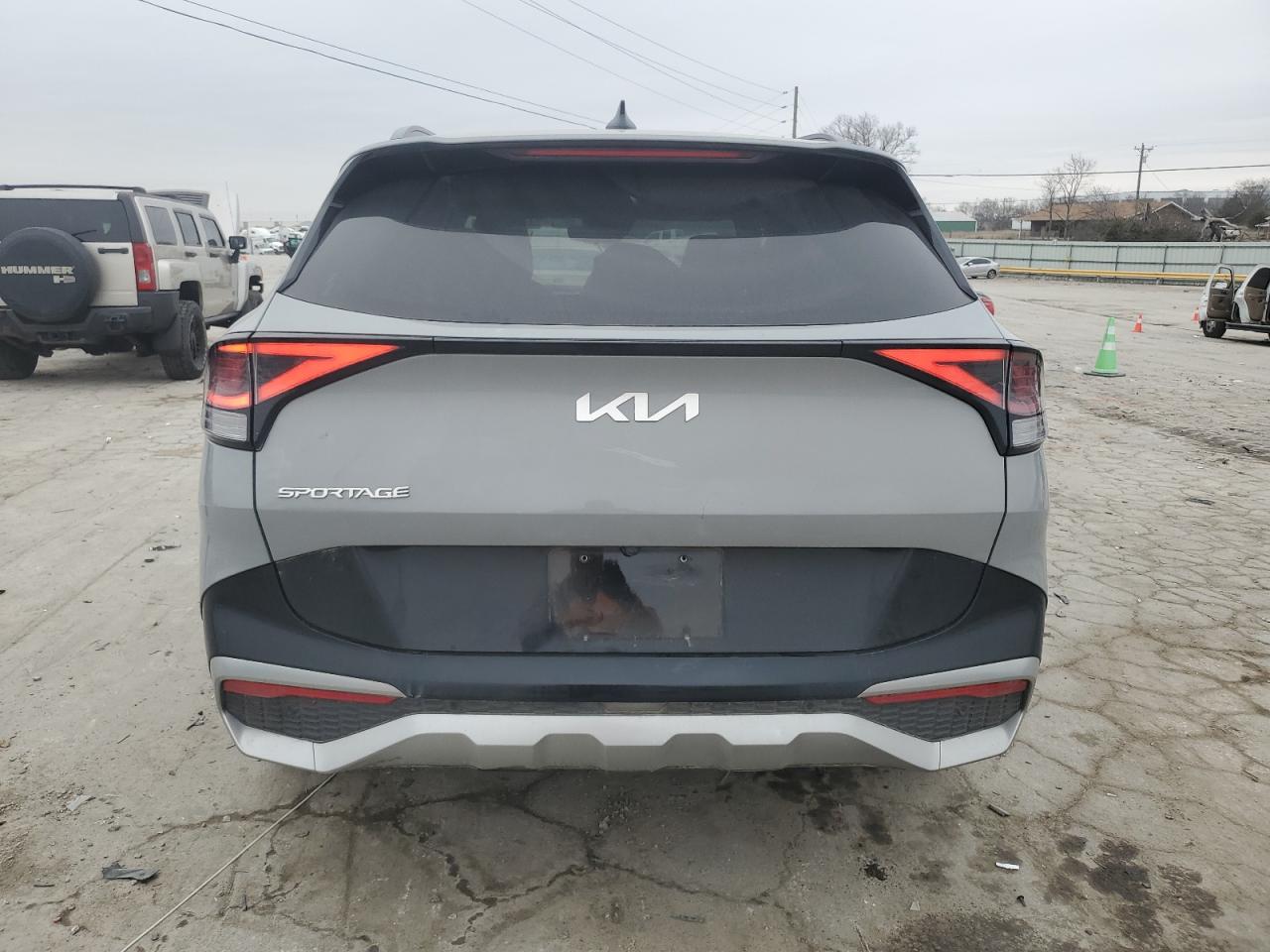 2023 Kia Sportage - Image 6
