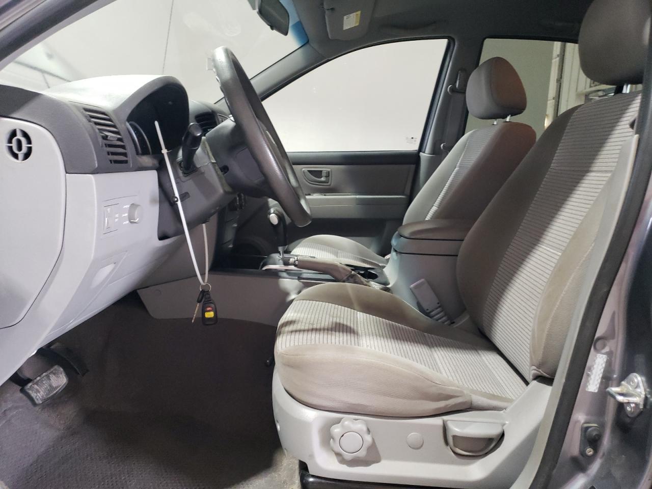2009 Kia Sorento - Image 7