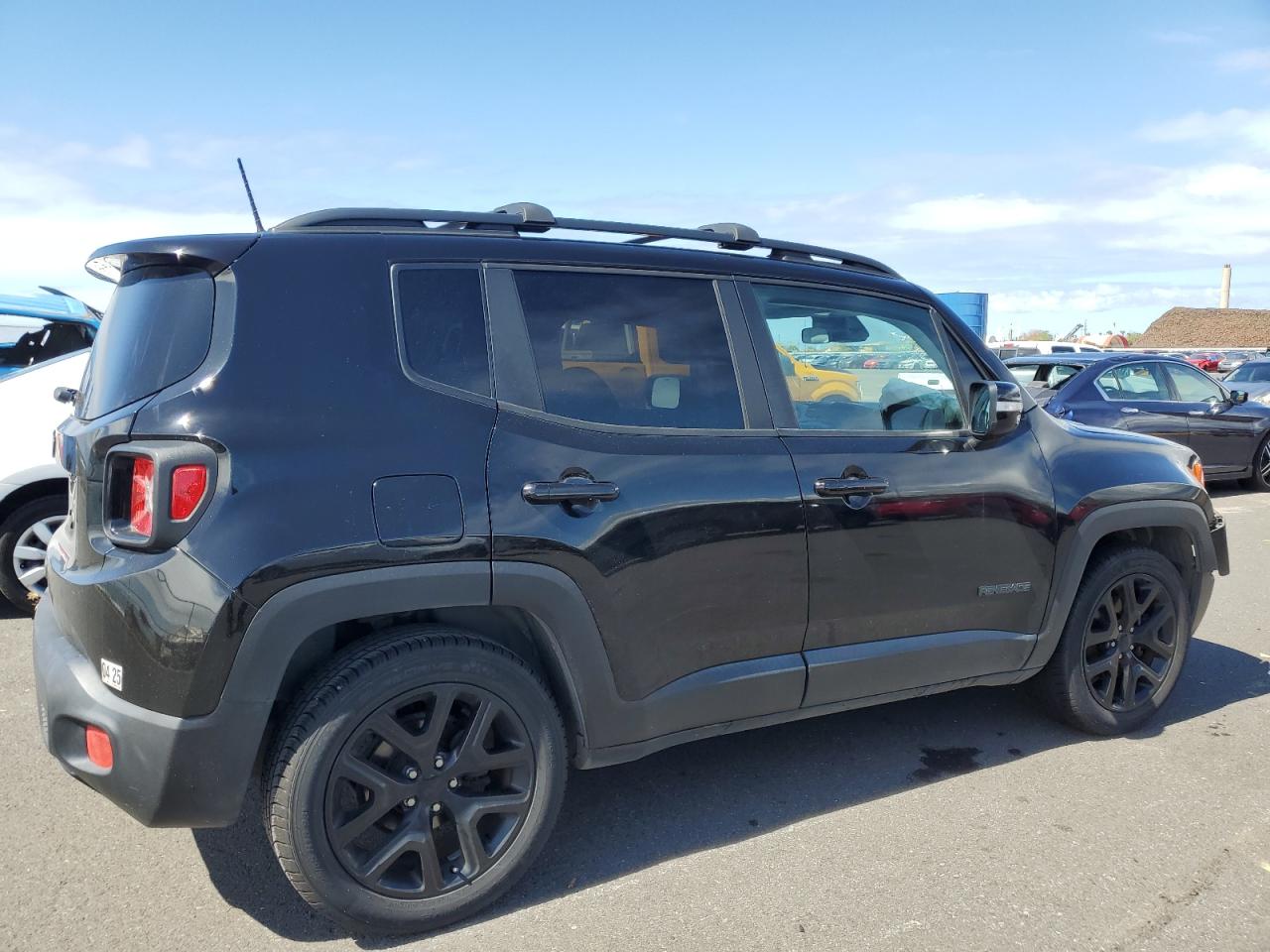 2018 Jeep Renegade - Image 3