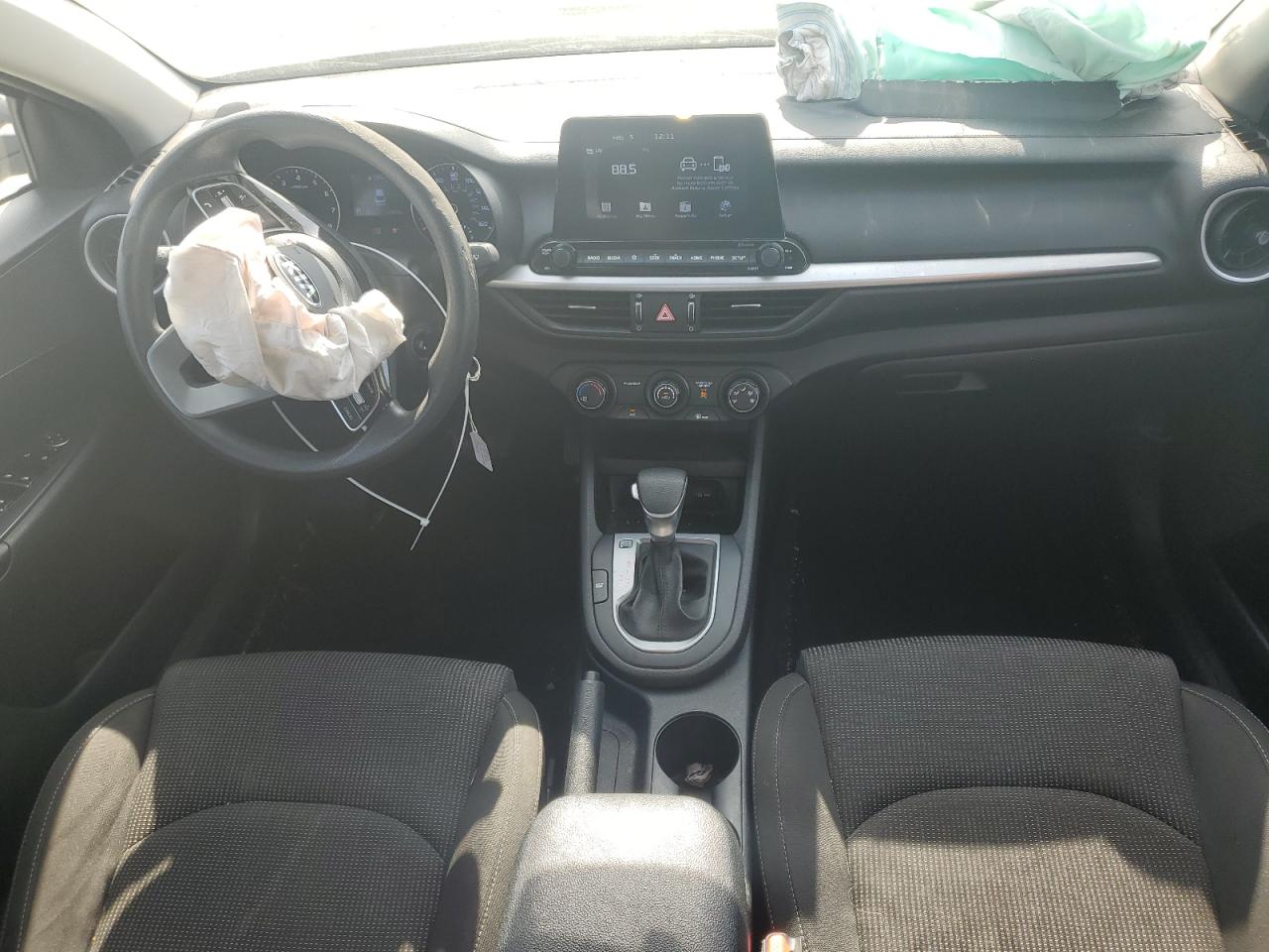 2020 Kia Forte - Image 8