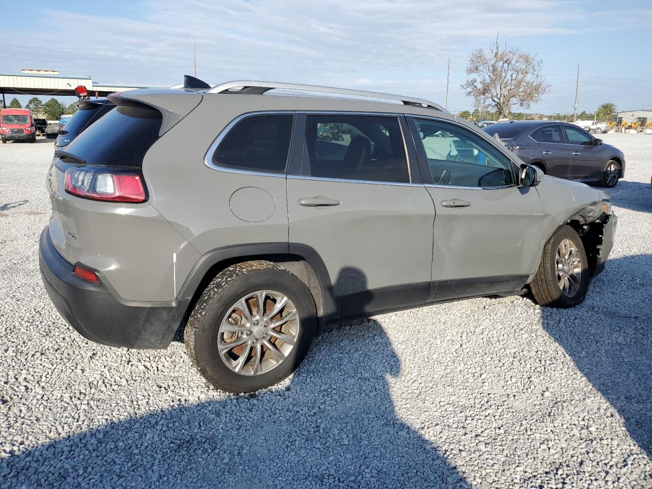 2021 Jeep Grand Cherokee - Image 3