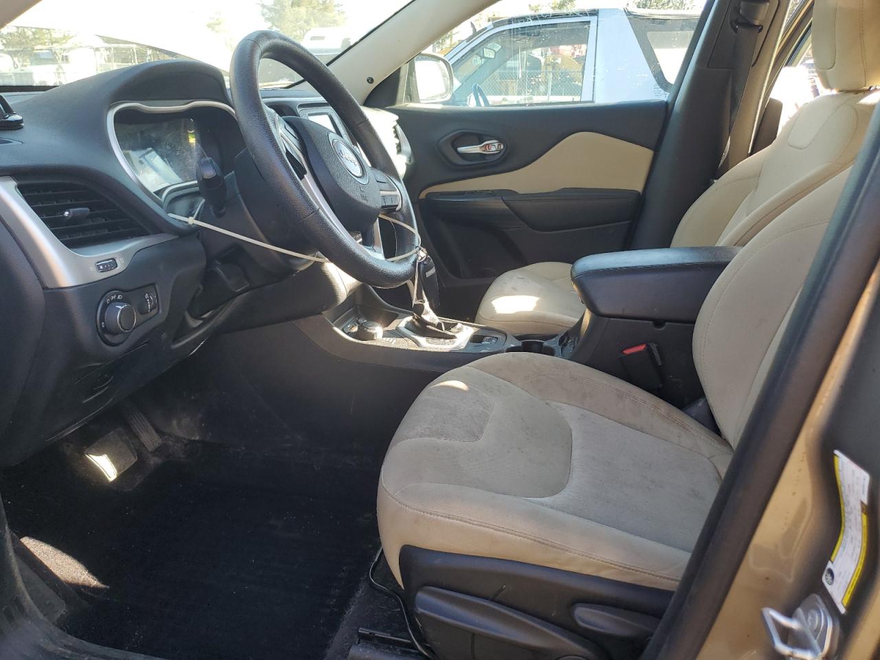 2016 Jeep Grand Cherokee - Image 7