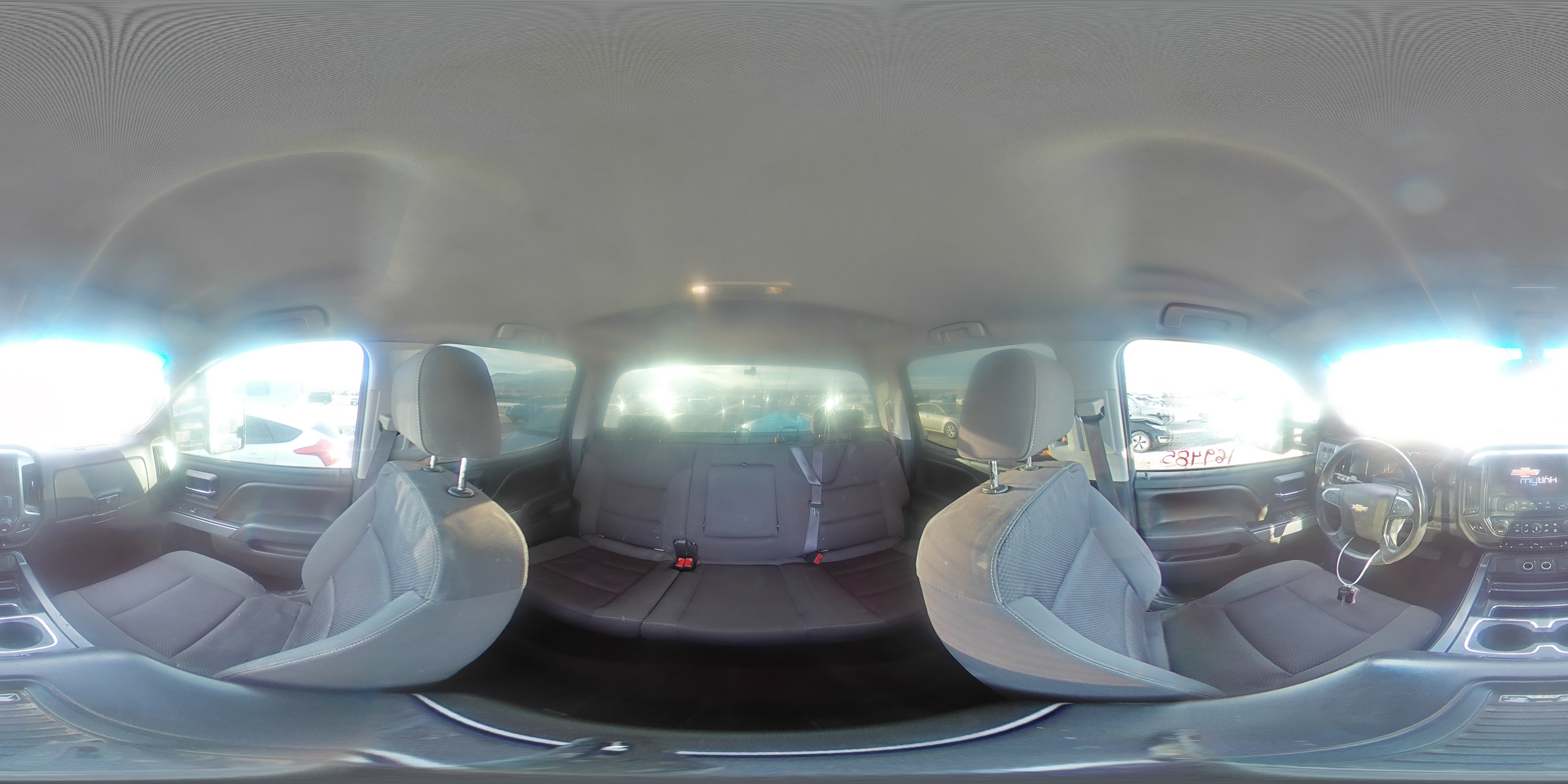 2016 Chevrolet Silverado - Image 15