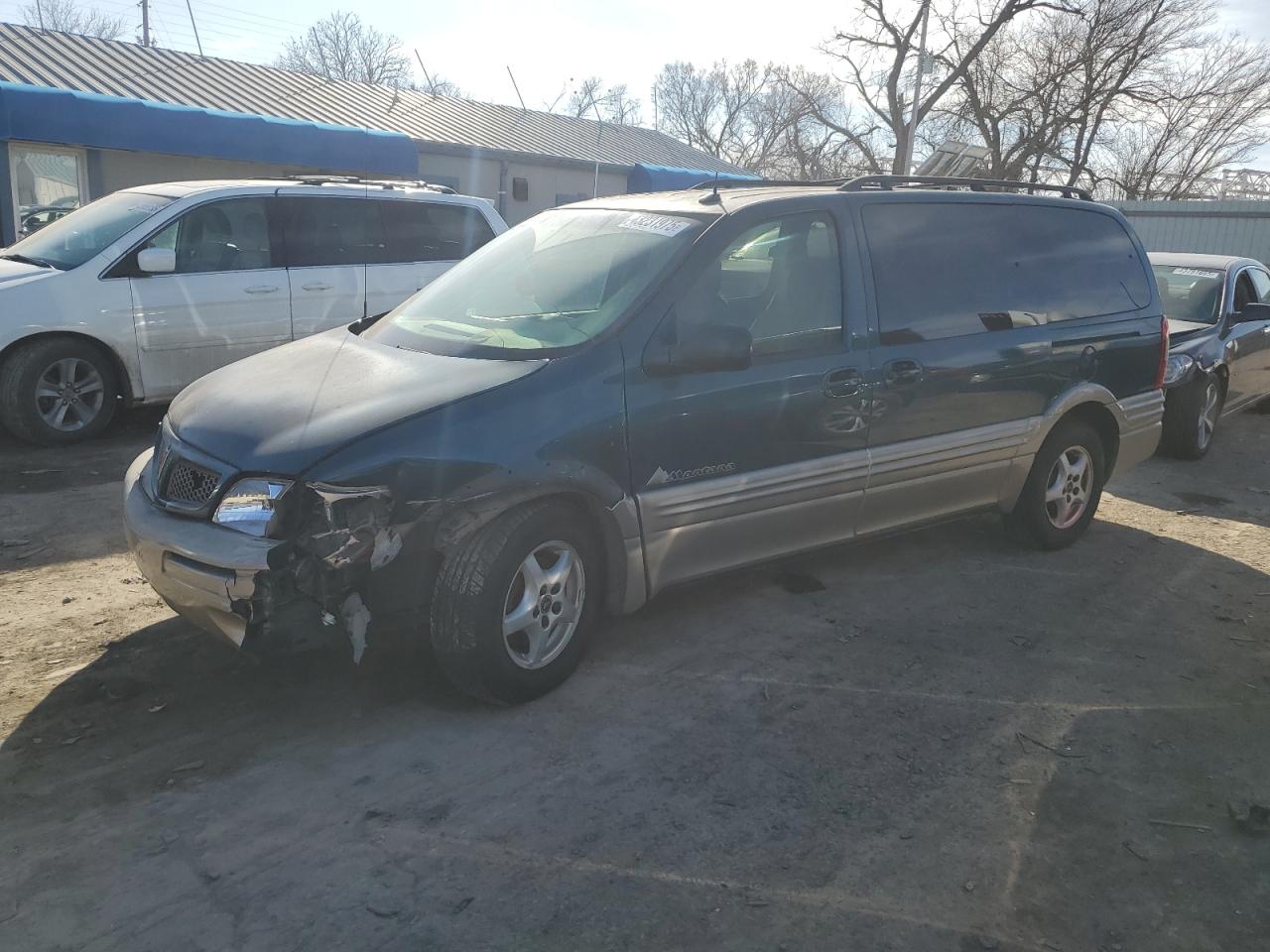 2003 Pontiac Montana - Image 1