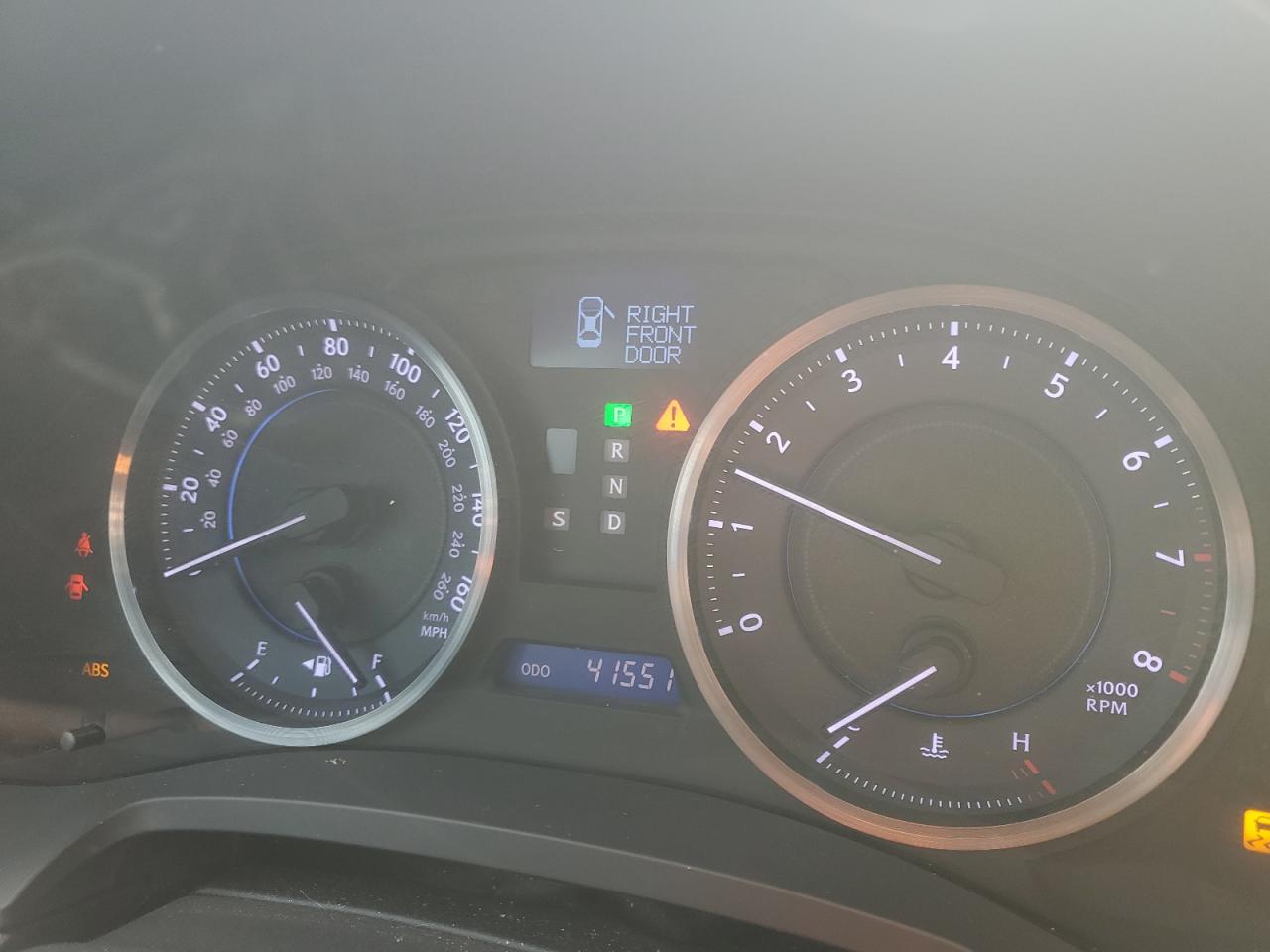 2011 Lexus IS - Image 9