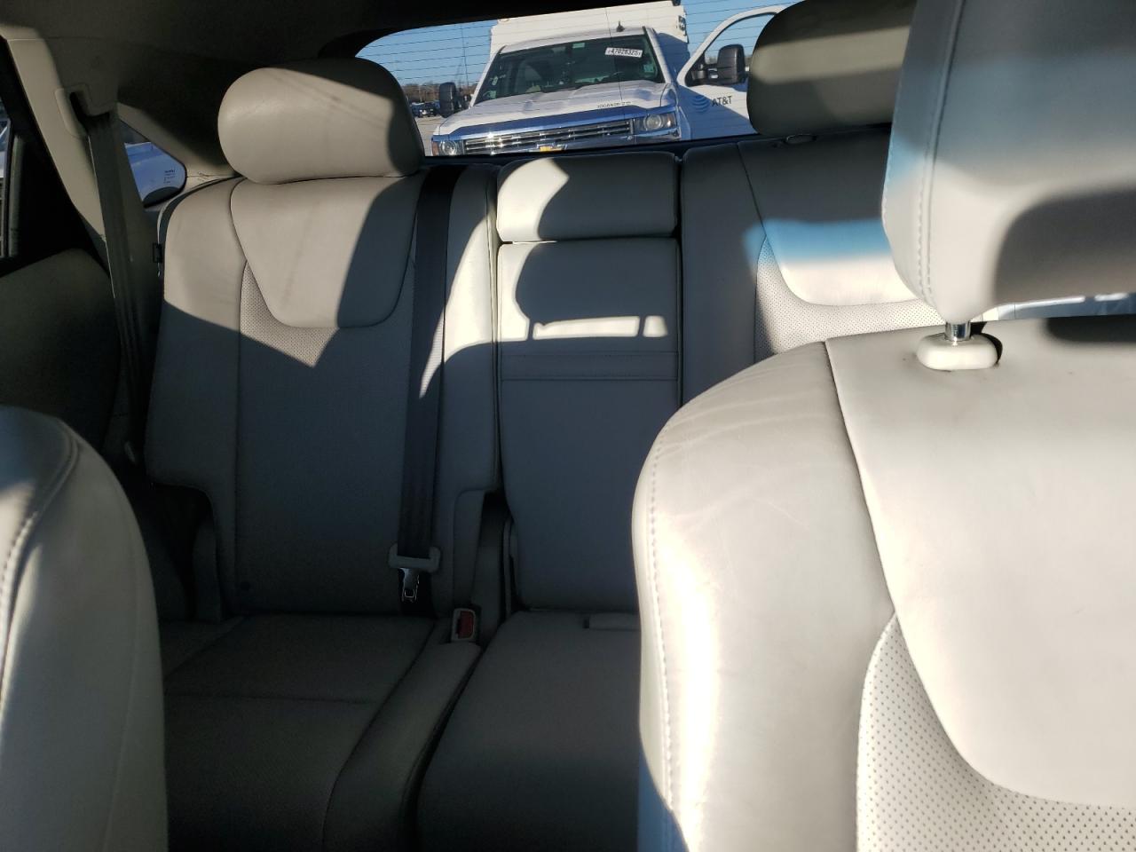 2011 Lexus RX - Image 10