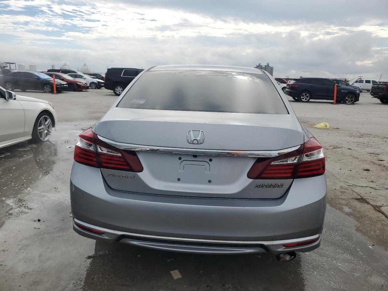 2017 Honda Accord - Image 6