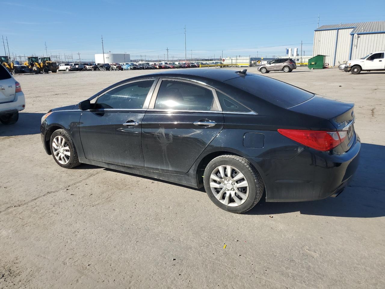 2013 Hyundai Sonata - Image 2