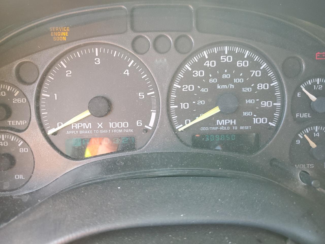 2001 Chevrolet S-10 Pickup - Image 9