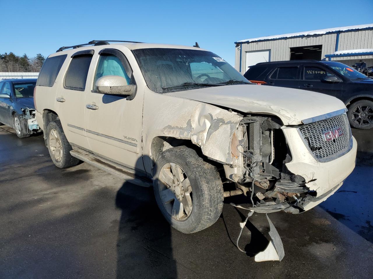 2012 GMC Yukon - Image 4