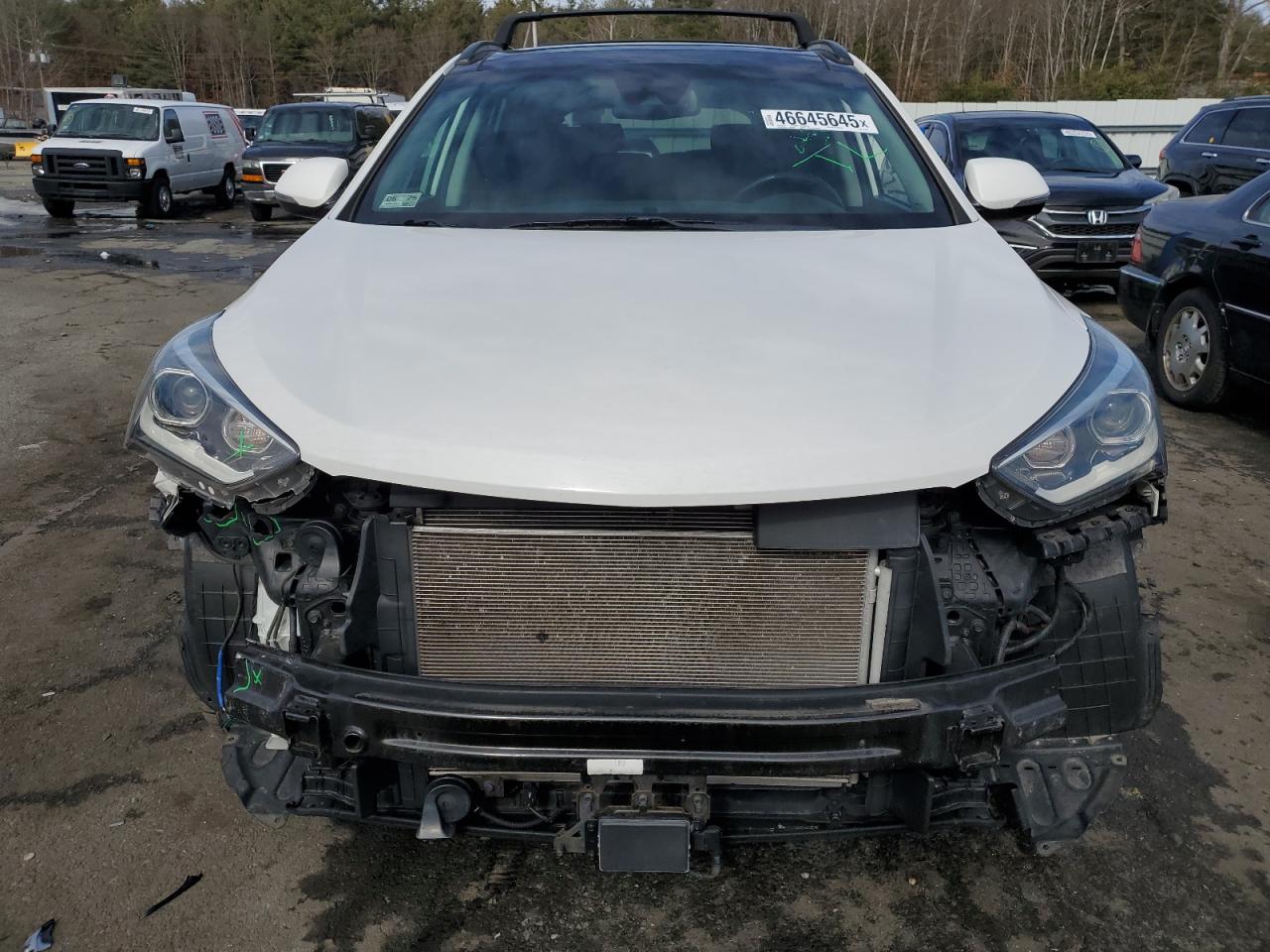 2018 Hyundai Santa Fe - Image 5