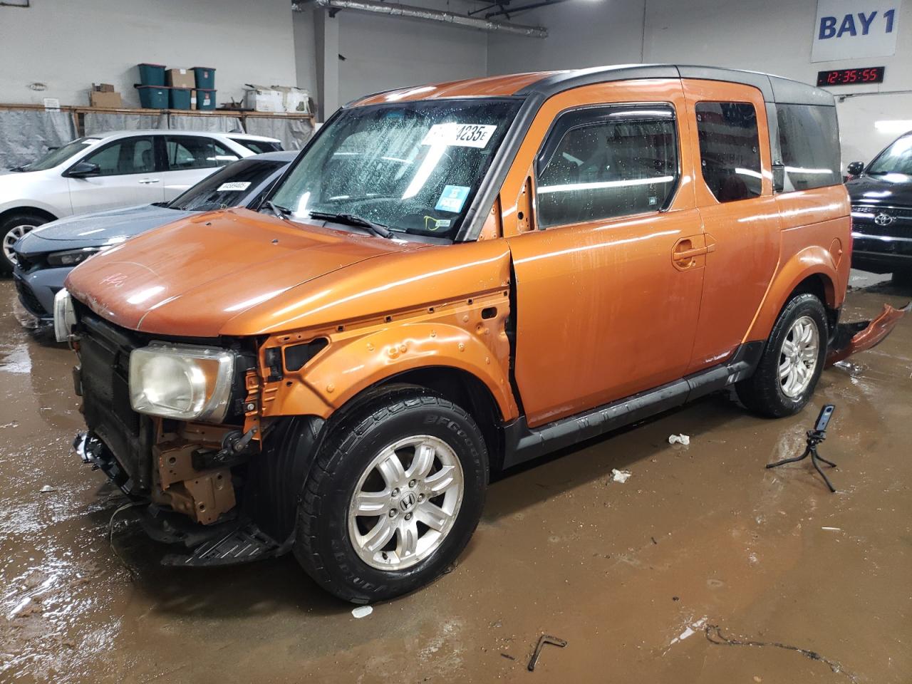 2006 Honda Element - Image 1
