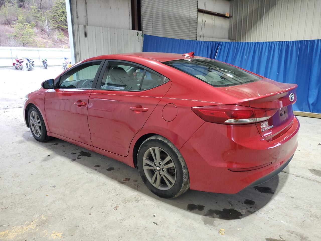 2018 Hyundai Elantra - Image 2