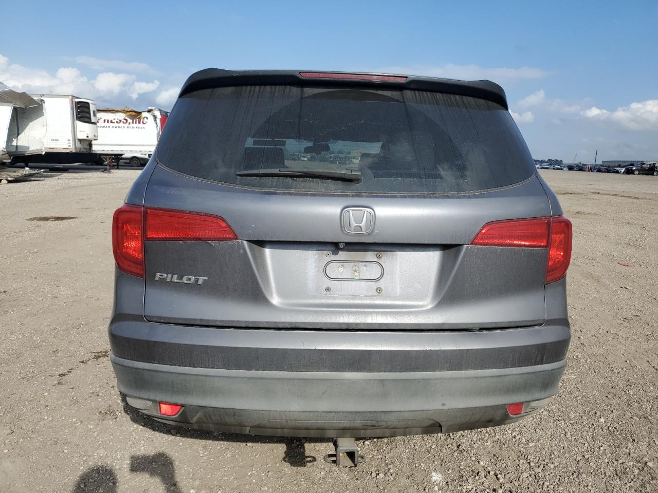 2016 Honda Pilot - Image 6