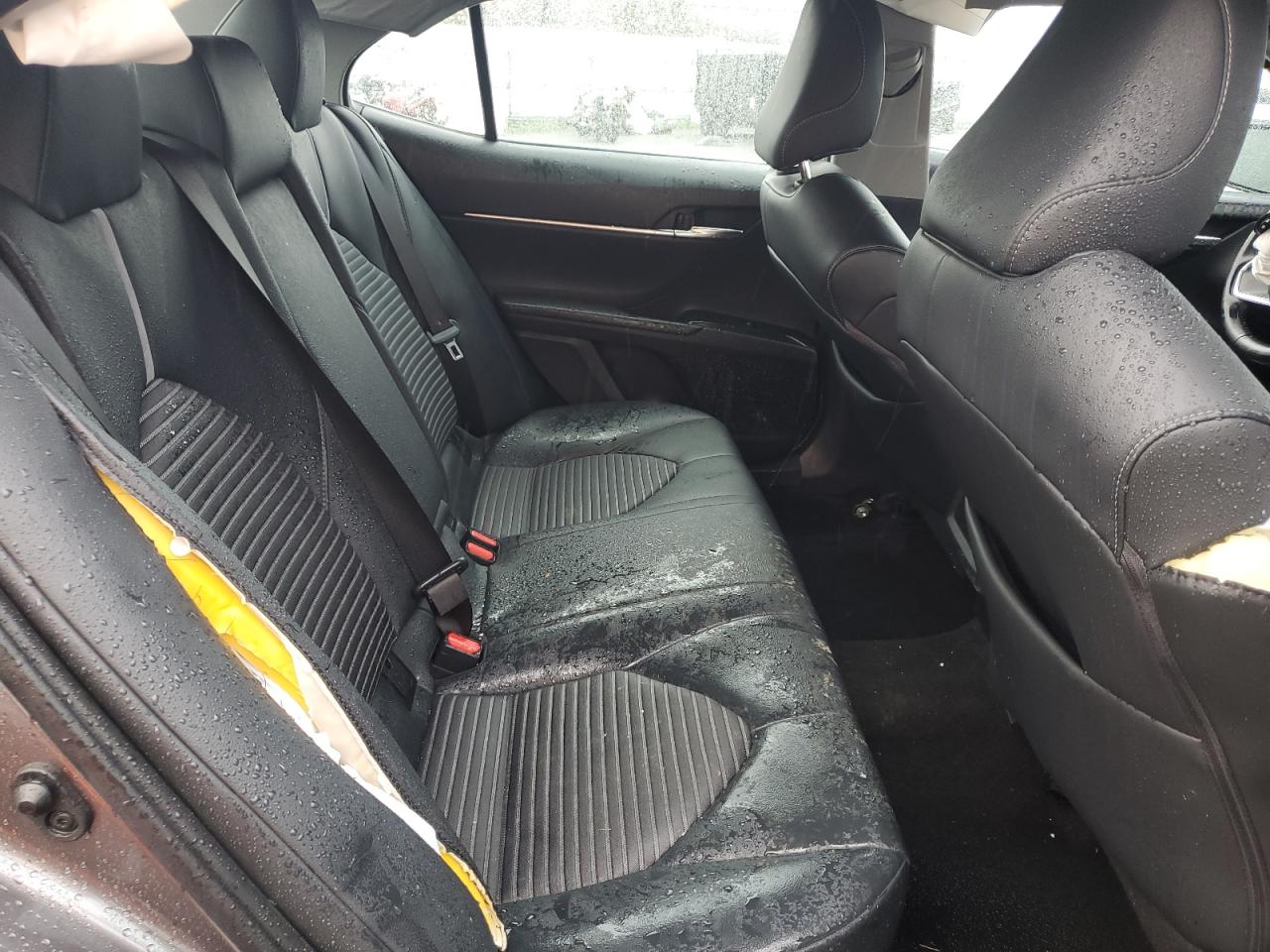 2019 Toyota Camry - Image 10
