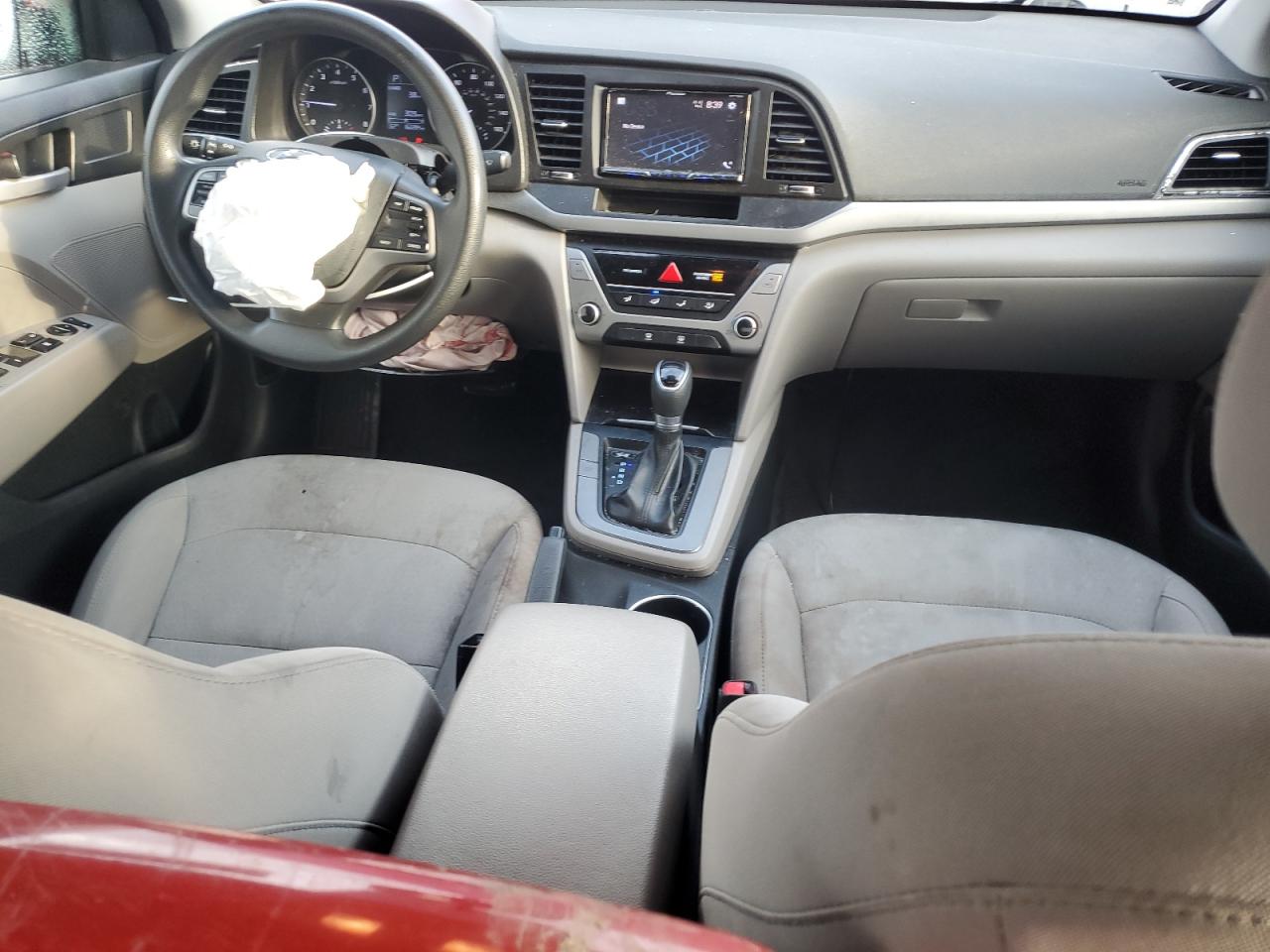 2017 Hyundai Elantra - Image 8