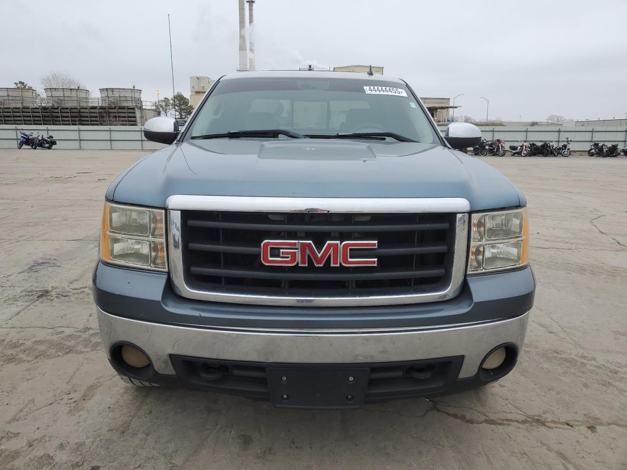 2007 GMC Sierra - Image 5