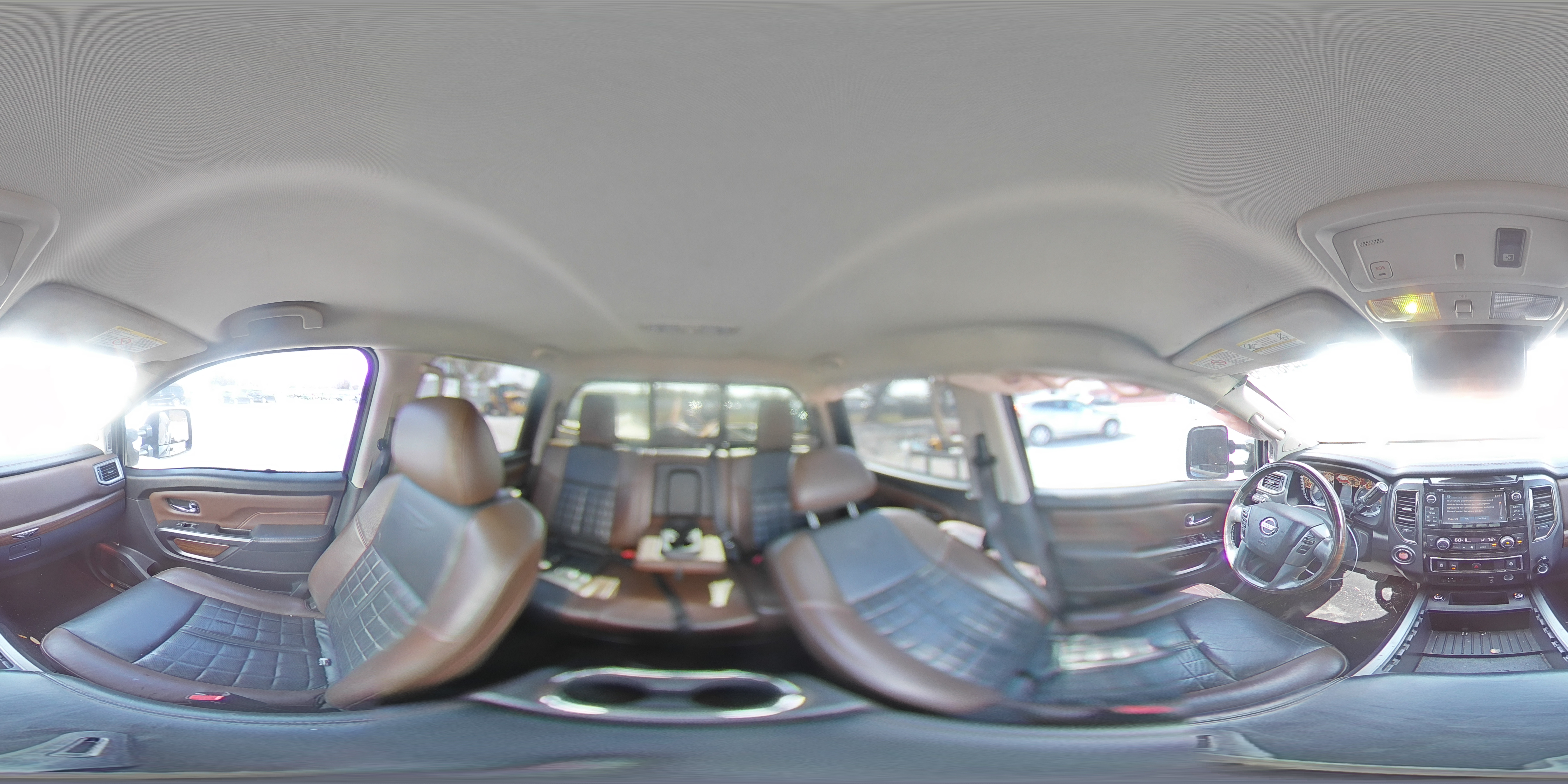 2016 Nissan Titan - Image 13