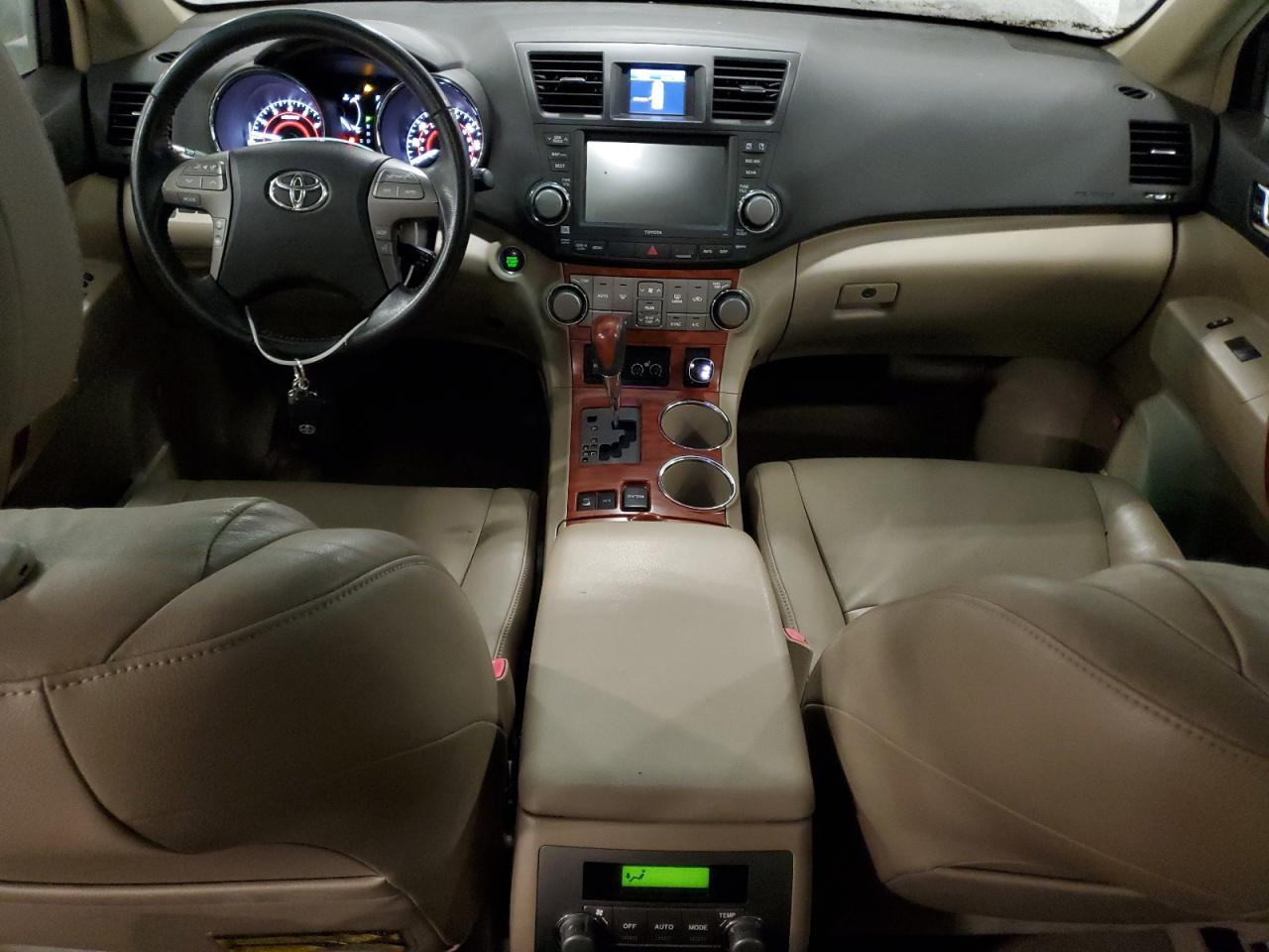 2009 Toyota Highlander - Image 8
