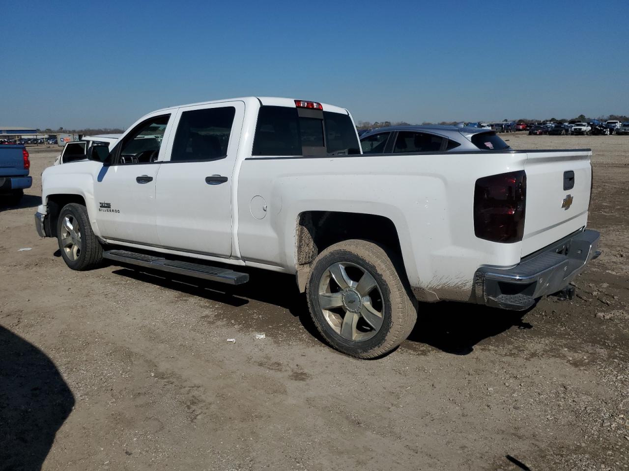 2014 Chevrolet Silverado - Image 2